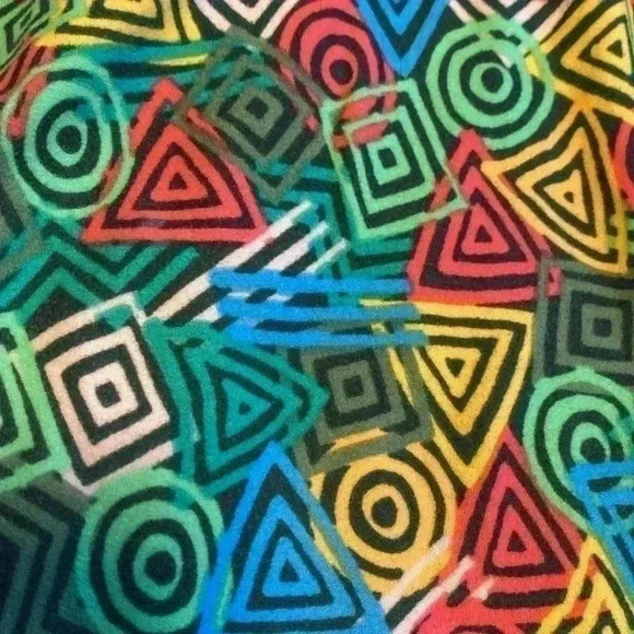 LulaRoe Geometric Pattern Leggings Tall Curvy. Set of two.  Ultra-soft  Material - Picture 3 of 12